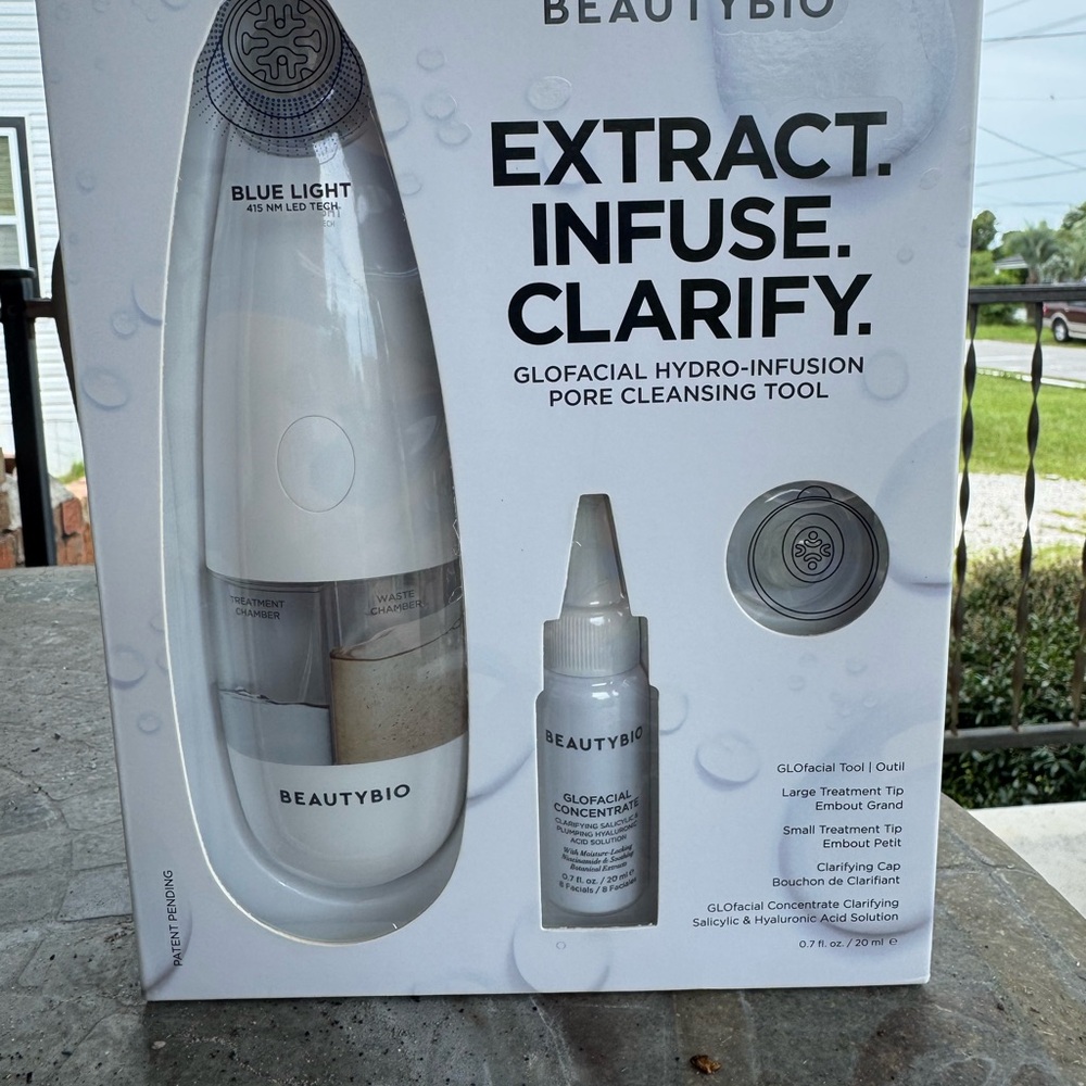 BeautyBio White Hydro-Infusion Pore Cleansing Tool